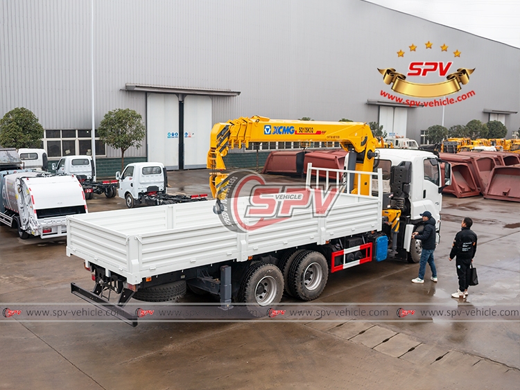 10 Tons Cargo Crane Truck ISUZU - T 10 Tons Cargo Crane Truck ISUZU - T